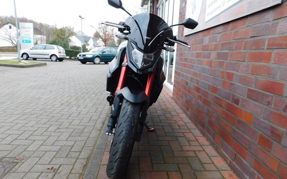 Gebrauchtmotorrad Honda CB750 Hornet - Bild 3