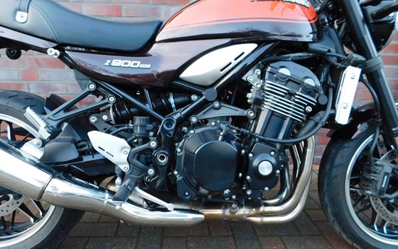 Gebrauchtmotorrad Kawasaki Z900 RS - Bild 18