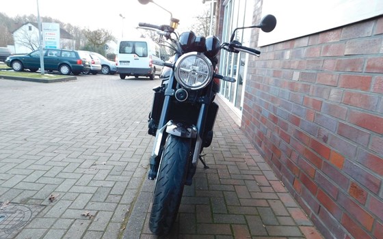 Gebrauchtmotorrad Kawasaki Z900 RS - Bild 3