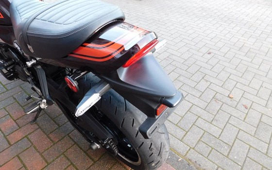 Gebrauchtmotorrad Kawasaki Z900 RS - Bild 9