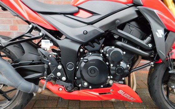 Gebrauchtmotorrad Suzuki GSX-S750 - Bild 18