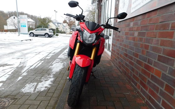 Gebrauchtmotorrad Suzuki GSX-S750 - Bild 3