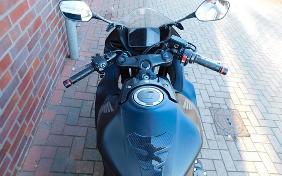 Gebrauchtmotorrad Honda CBR650R E-Clutch - Bild 11