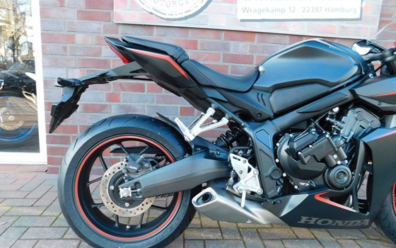 Gebrauchtmotorrad Honda CBR650R E-Clutch - Bild 14