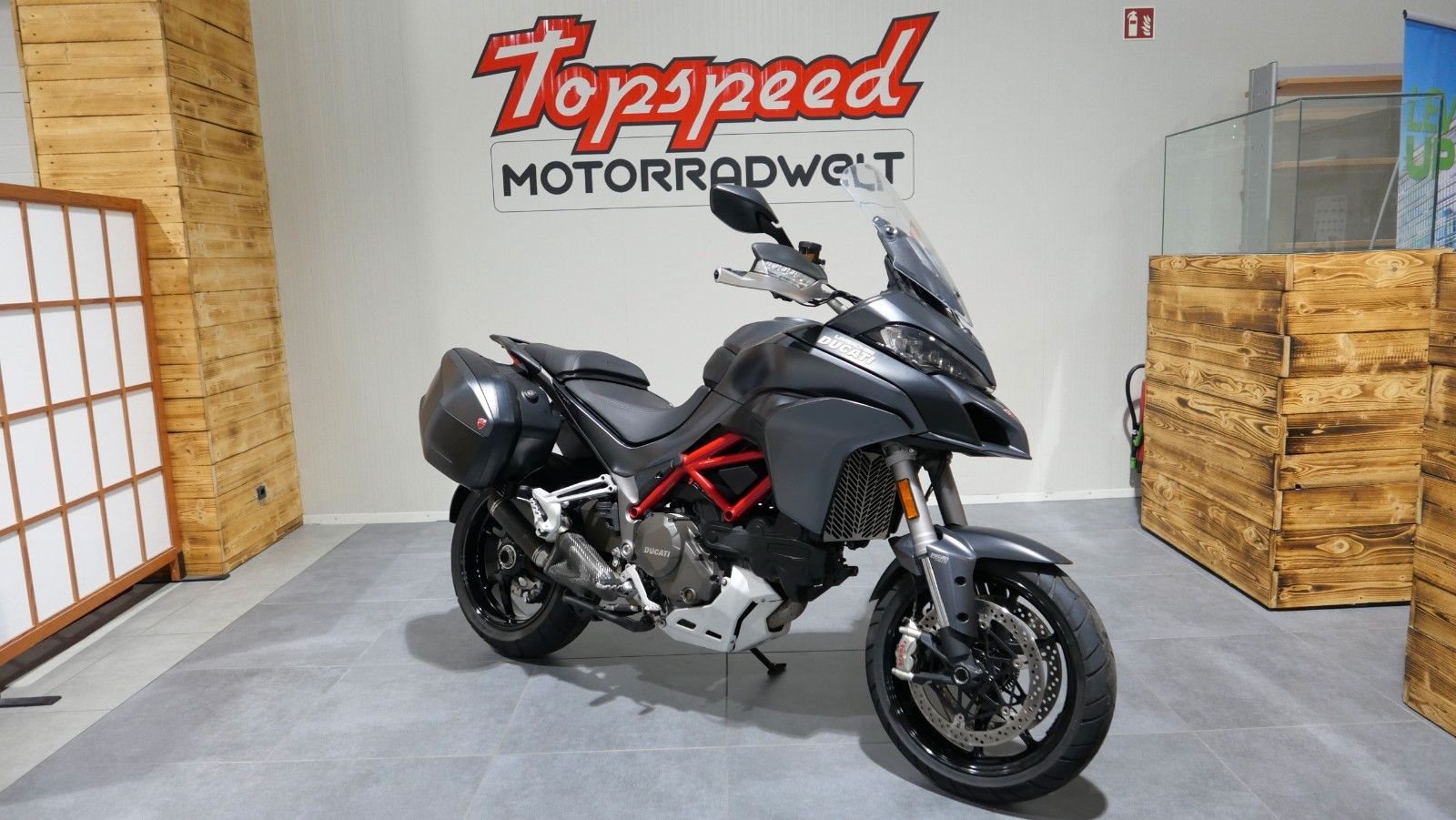 Ducati Multistrada 1200 S Touring