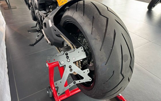 Neufahrzeug Ducati Diavel V4 - Bild 14