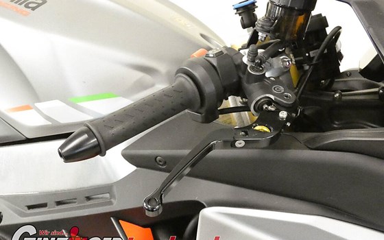 Gebrauchtmotorrad Aprilia RSV4 RR - Bild 6