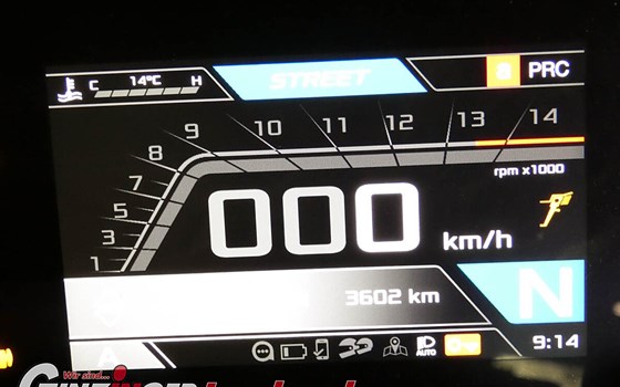 Gebrauchtmotorrad Aprilia RSV4 RR - Bild 8