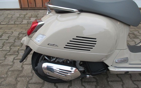 Neufahrzeug Vespa GTS 125 - Bild 11