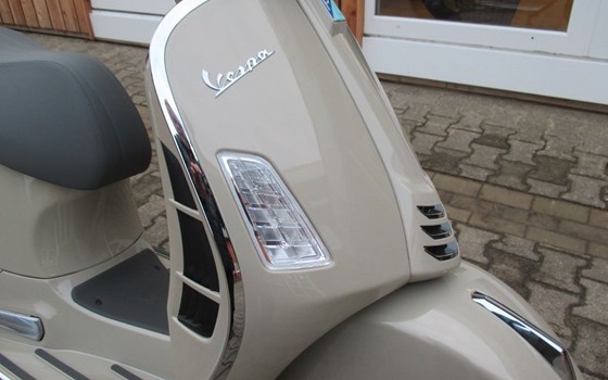 Neufahrzeug Vespa GTS 125 - Bild 14