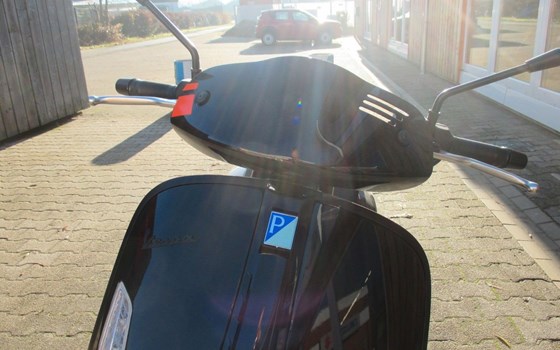 Neufahrzeug Vespa GTV 300 - Bild 8