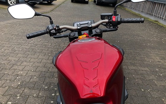 Gebrauchtmotorrad Honda CB650R - Bild 15