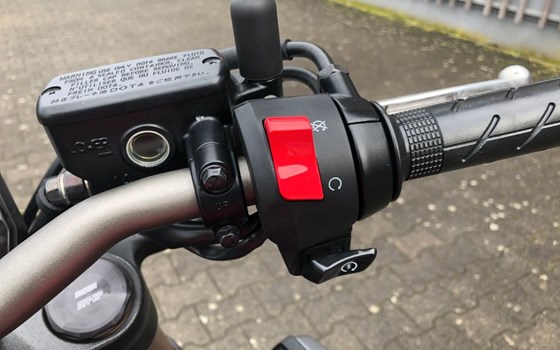 Gebrauchtmotorrad Honda CB650R - Bild 17