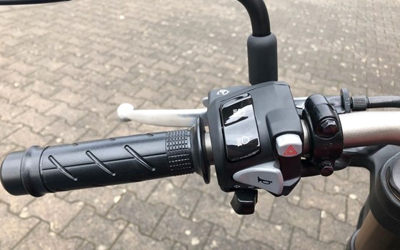 Gebrauchtmotorrad Honda CB650R - Bild 18