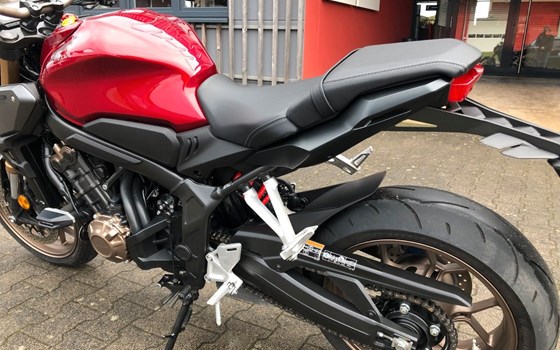 Gebrauchtmotorrad Honda CB650R - Bild 3