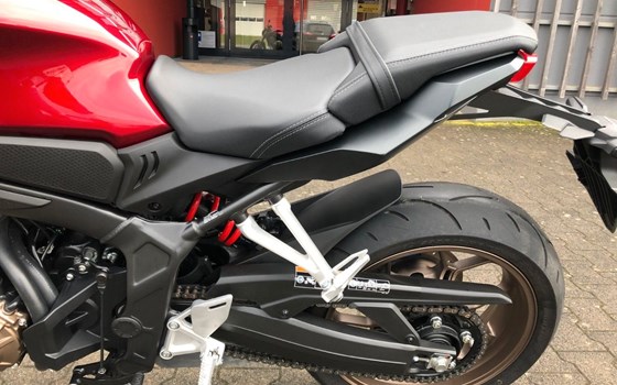 Gebrauchtmotorrad Honda CB650R - Bild 5