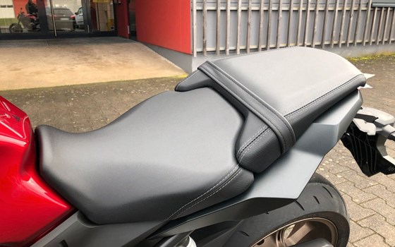 Gebrauchtmotorrad Honda CB650R - Bild 6