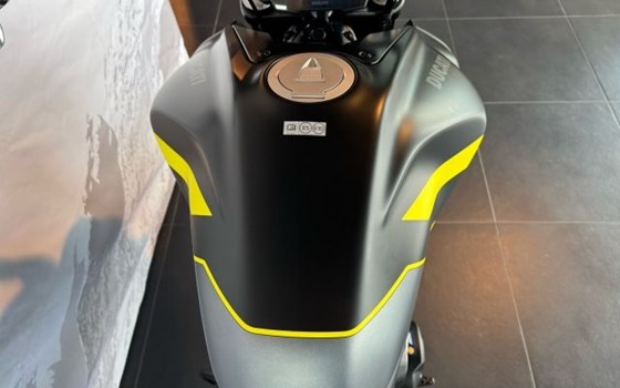 Neufahrzeug Ducati Diavel V4 - Bild 11