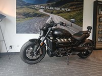 Neumotorrad Triumph Rocket 3 Storm GT 