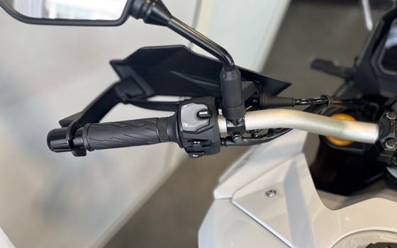 Gebrauchtmotorrad Suzuki V-Strom 800DE - Bild 5