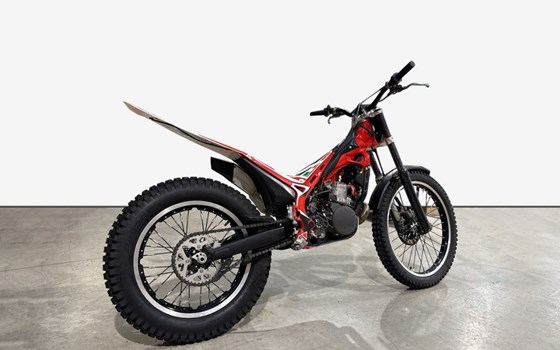 Gebrauchtmotorrad Beta Evo 250 - Bild 2