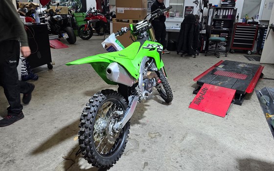 Gebrauchtmotorrad Kawasaki KX 450 - Bild 4