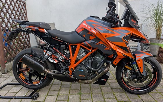 Gebrauchtmotorrad KTM 1290 Super Duke GT - Bild 1