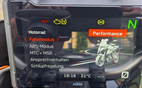 Gebrauchtmotorrad KTM 1290 Super Duke GT - Bild 10