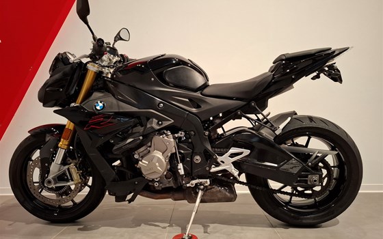 Gebrauchtmotorrad BMW S 1000 R - Bild 2