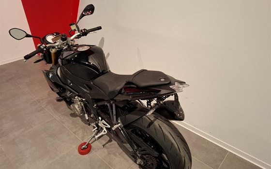 Gebrauchtmotorrad BMW S 1000 R - Bild 9