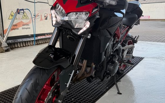 Gebrauchtmotorrad Kawasaki Z900 - Bild 1
