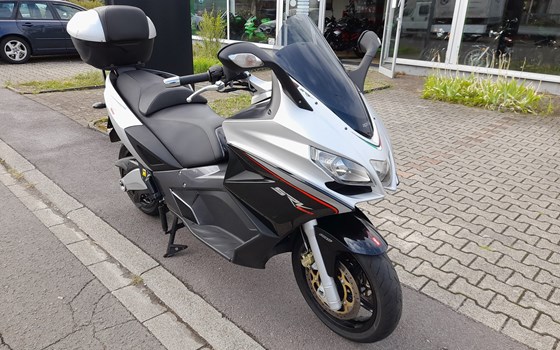 Gebrauchtmotorrad Aprilia SRV 850 i.e. - Bild 2