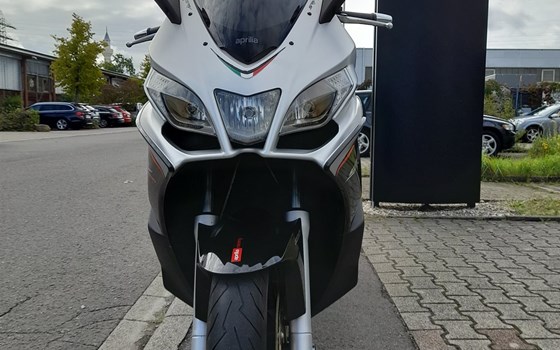 Gebrauchtmotorrad Aprilia SRV 850 i.e. - Bild 6