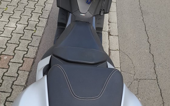 Gebrauchtmotorrad Aprilia SRV 850 i.e. - Bild 9