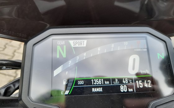 Gebrauchtmotorrad Kawasaki Z900 SE - Bild 9