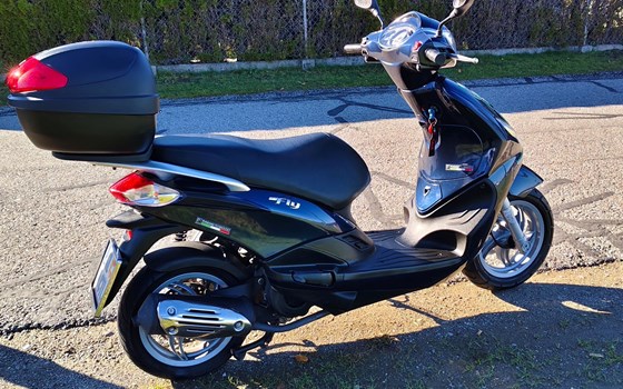 Gebrauchtmotorrad Piaggio New Fly 125 i.e. 3V - Bild 2