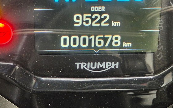 Gebrauchtmotorrad Triumph Street Triple 765 R - Bild 9