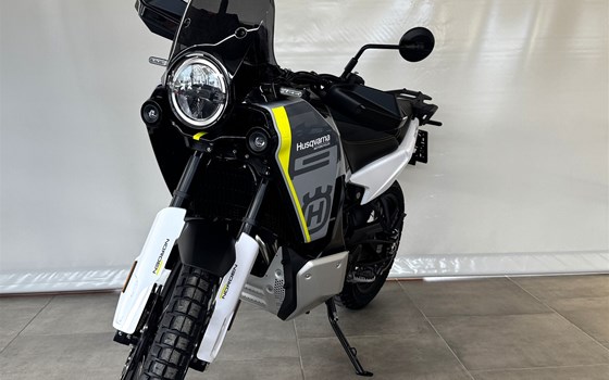 Neufahrzeug Husqvarna Norden 901 - Bild 4