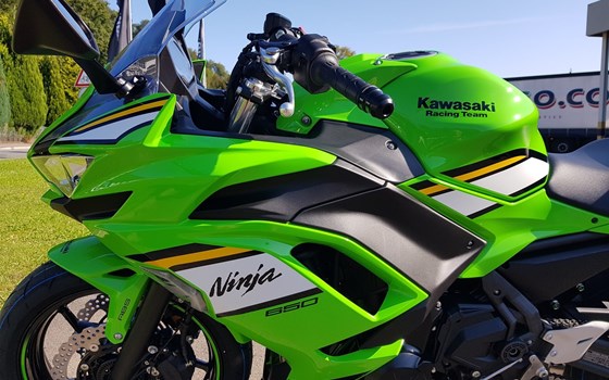 Neufahrzeug Kawasaki Ninja 650 KRT - Bild 14
