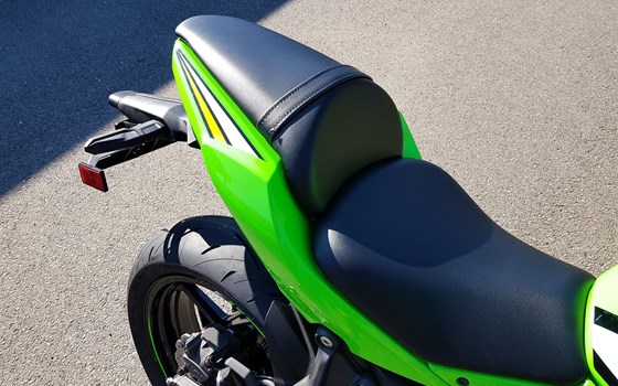 Neufahrzeug Kawasaki Ninja 650 KRT - Bild 11