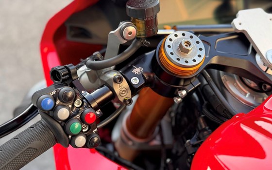 Gebrauchtmotorrad Ducati Panigale V4 - Bild 10