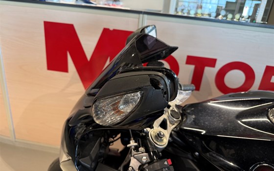 Gebrauchtmotorrad Honda CBR1000RR Fireblade - Bild 8