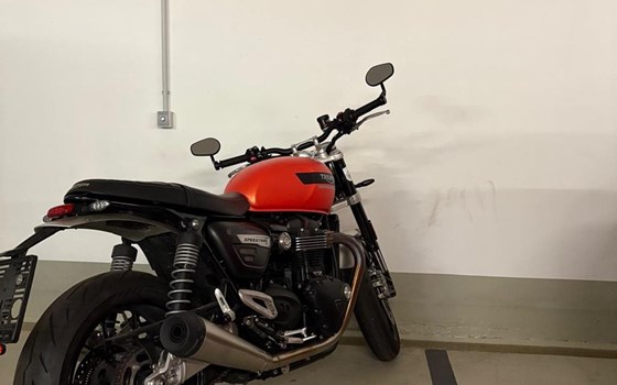Gebrauchtmotorrad Triumph Speed Twin 1200 - Bild 1