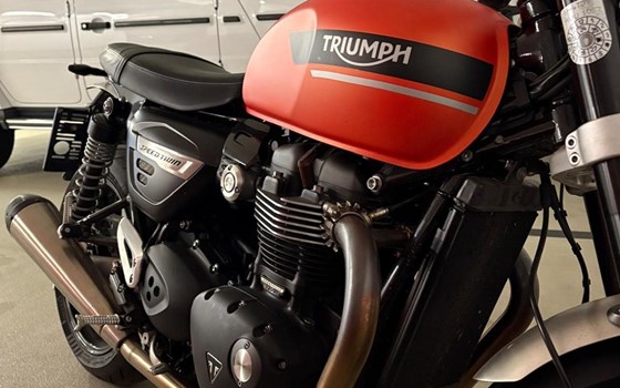 Gebrauchtmotorrad Triumph Speed Twin 1200 - Bild 5