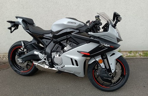 Neumotorrad CFMOTO 675SR-R