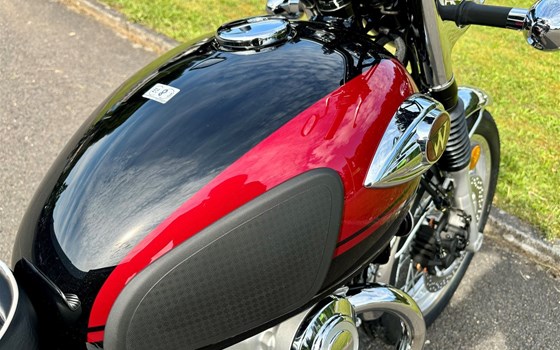 Gebrauchtmotorrad Kawasaki W800 - Bild 12