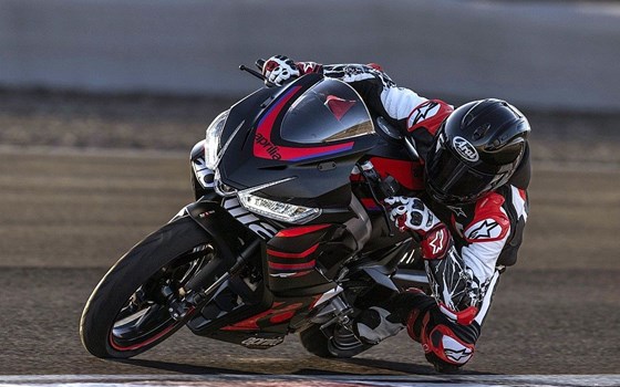 Neufahrzeug Aprilia RS 457 - Bild 3