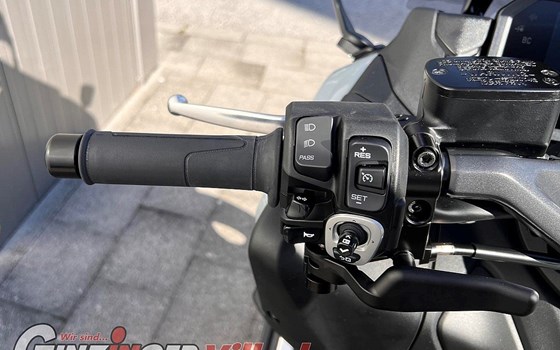 Neufahrzeug Yamaha TMAX Tech MAX - Bild 8