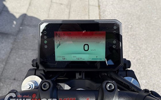 Gebrauchtmotorrad Yamaha MT-09 Y-AMT - Bild 11