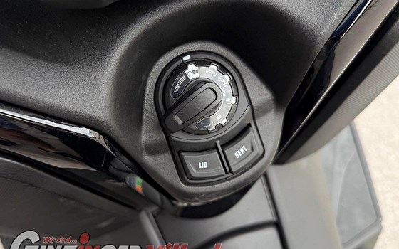 Gebrauchtmotorrad Yamaha XMAX 300 - Bild 10